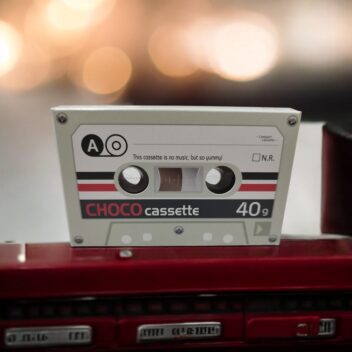 懐かしのチョコカセット・グレー❗️限定1点