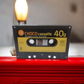 懐かしのチョコカセット・黒❗️限定1点