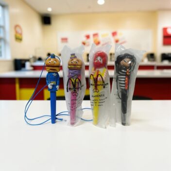 マクドナルド フィギュア付きボールペン4種 限定1点